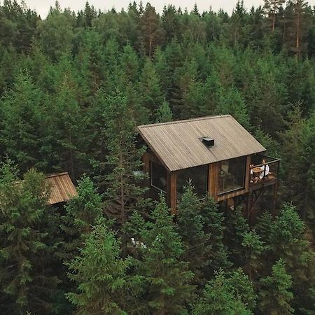 Hyssna Forest Resort Exterior photo